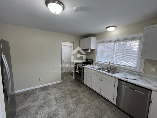 Photo - 1229 W 13th St