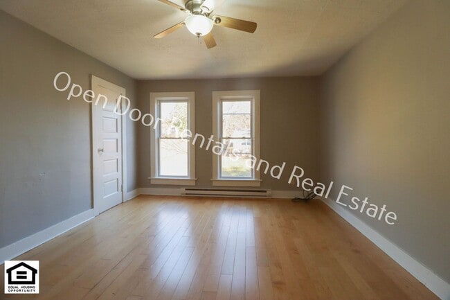 Photo - 1905 Hillside Ave Unit 1905 Hillside Ave Apt 3