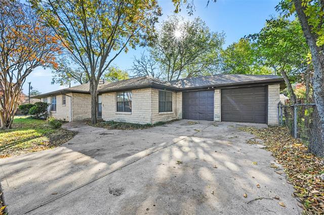 Building Photo - 1807 S Vernon Ave Rental