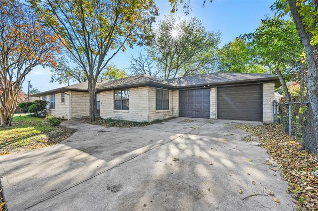 Building Photo - 1807 S Vernon Ave Rental