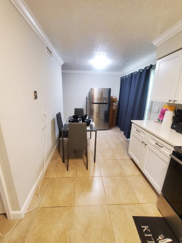 Building Photo - 1753 Powhattan St