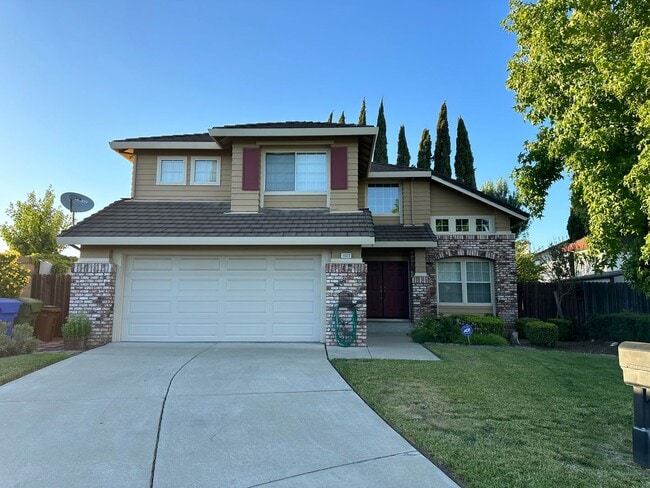 Beautiful Two-Story Home in highly desirab... - Beautiful Two-Story Home in highly desirab...