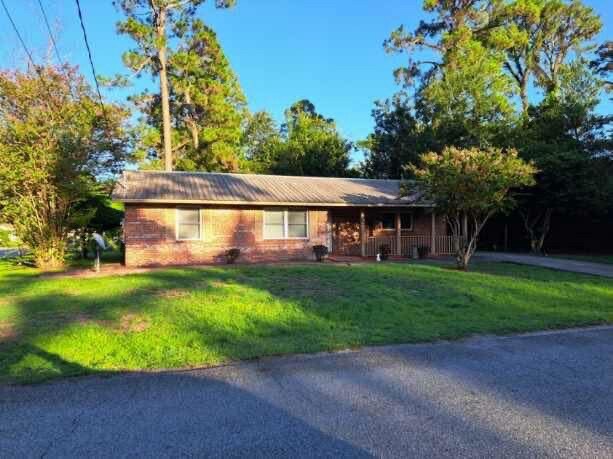 Photo - 664 Mitscher Dr
