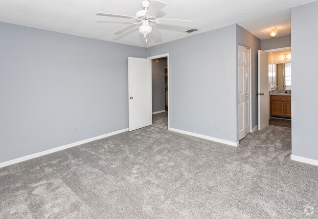 2BR,1.5BA-947SF - Seaside Villas Apartments