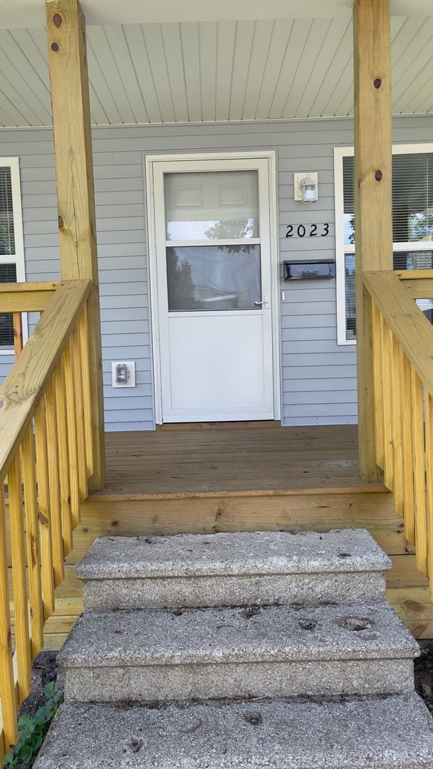 Photo - NEWLY RENNOVATED...2 Bedroom 1 Bath