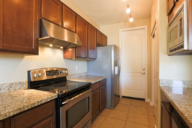 Kitchen - Villa Contento