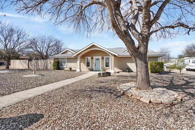 Photo - 308 Boulder Ridge Dr