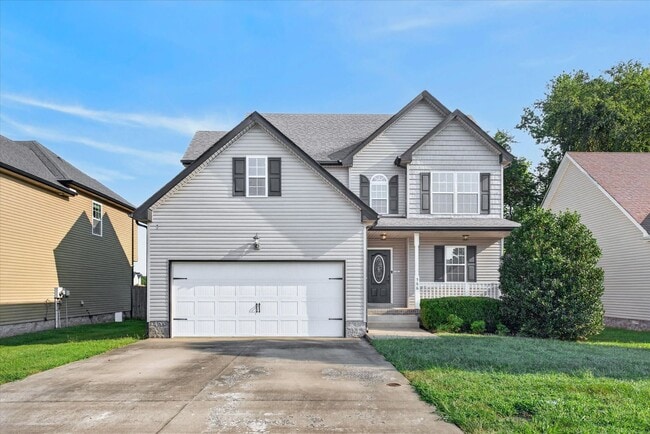 Building Photo - 566 Falkland Cir