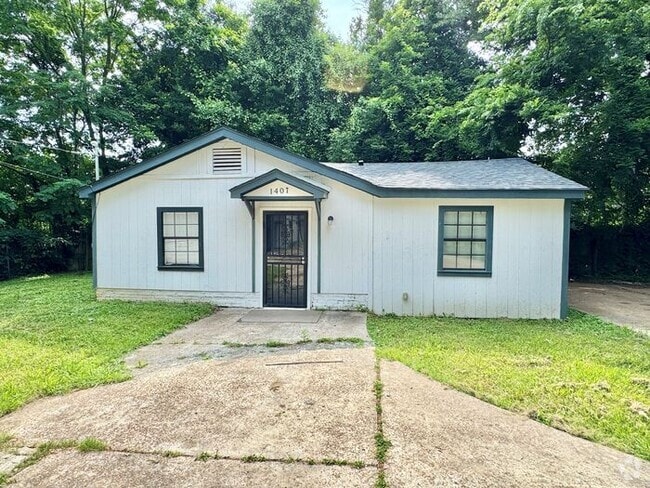 Building Photo - 1407 Ferguson Rd Rental
