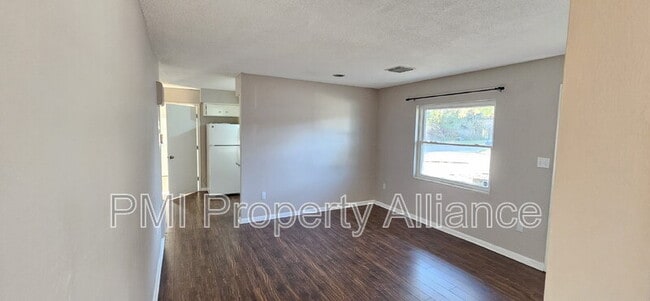 Photo - 5935 Antilla Dr