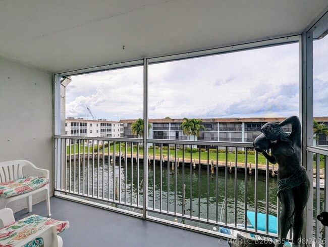 131 Doolen Ct Unit 303