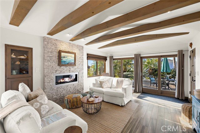 Photo - 173 W Avenida Alessandro