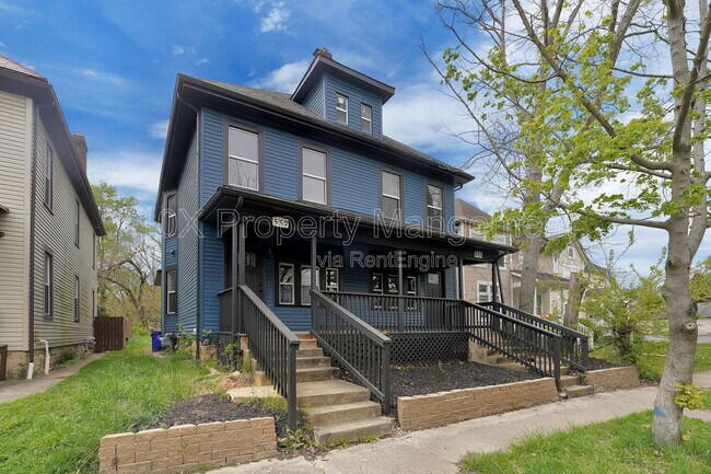 Photo - 555 Kimball Pl