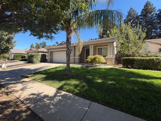 Photo - 3 bed/2 ba house - Yuba City