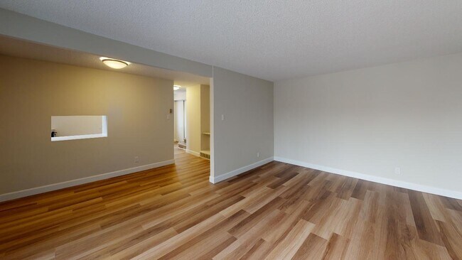 Photo - Ogilvie & Elmridge