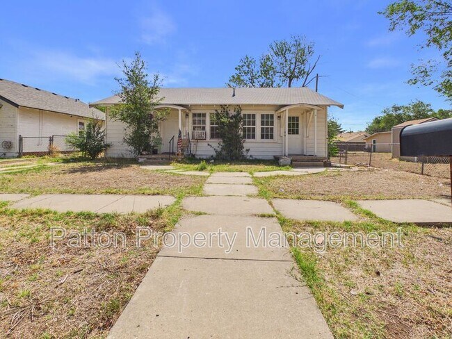 Photo - 913 S Louisiana St