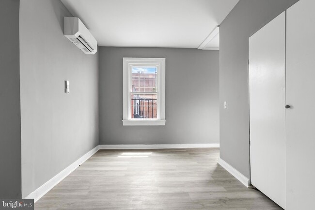 Photo - 2124 Maryland Ave Unit 6