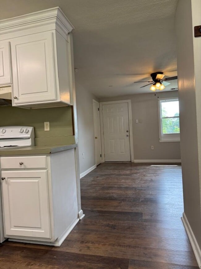 Photo - 7001 Comet Dr