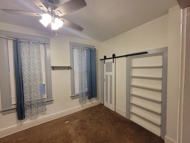 523 Rhomberg Ave Unit 1 - Downstairs