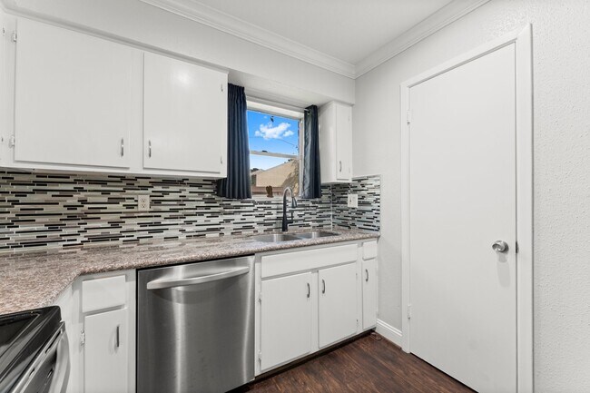 Photo - 14515 Wunderlich Dr Unit 1413