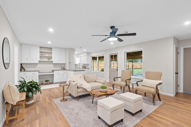 Photo - 16506 Rawhide Trail