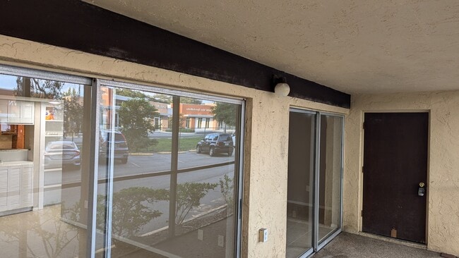 Photo - 14107 Mossy Glen Ln Unit 102