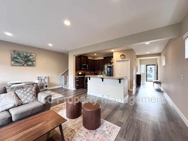 Photo - 4017 SE Lone Oak St