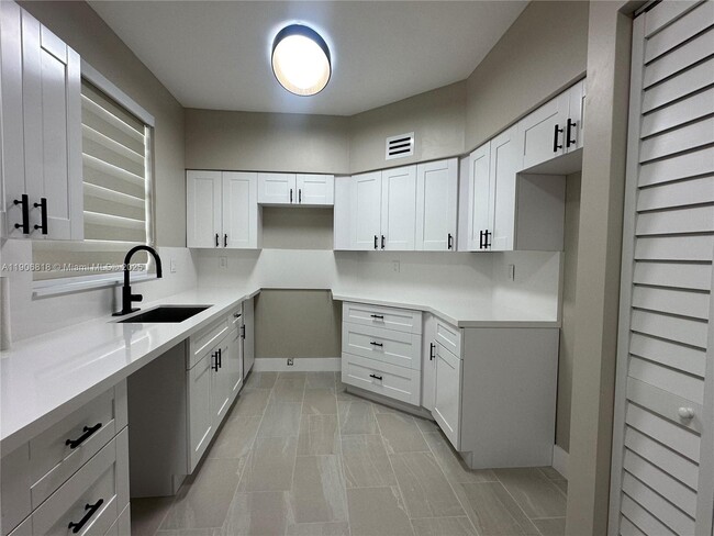 Photo - 14807 Balgowan Rd Unidad 102-12