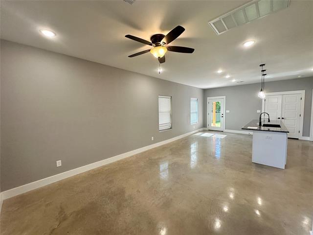 Photo - 116 Harrison St