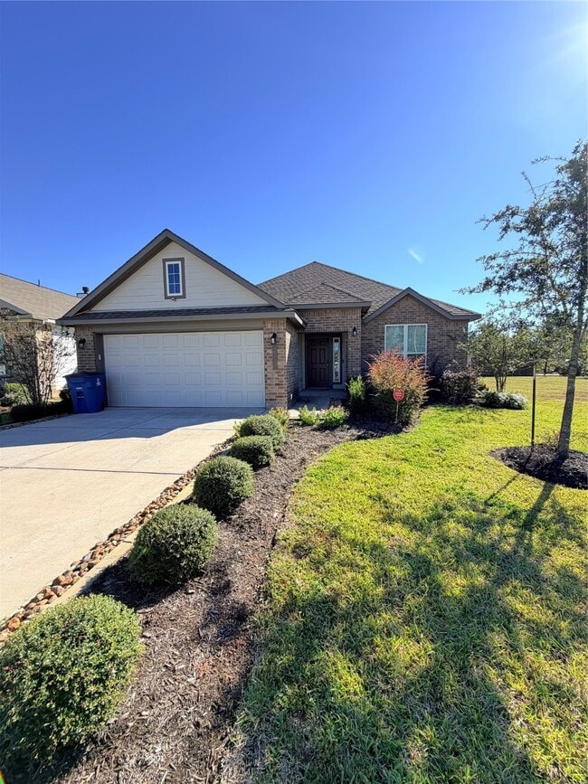 Building Photo - 204 Shoreview Dr