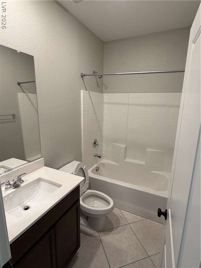 Photo - 1723 Sylvan Shire Ave