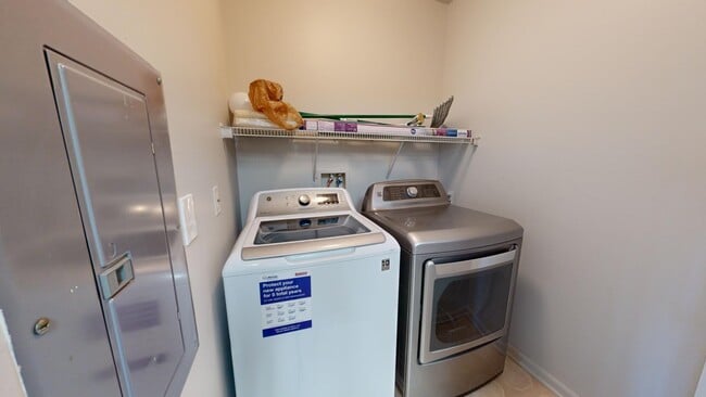 Photo - 2771 S Knightsbridge Cir