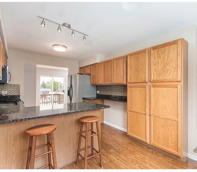 8208 Rachel Ln