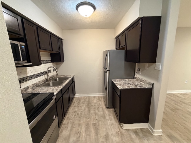 Photo - 1131 Spencer St Unidad 2