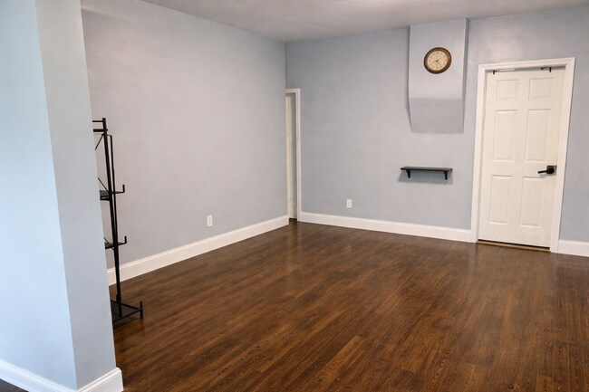 Photo - 217 Seward Ave NW Unit 1