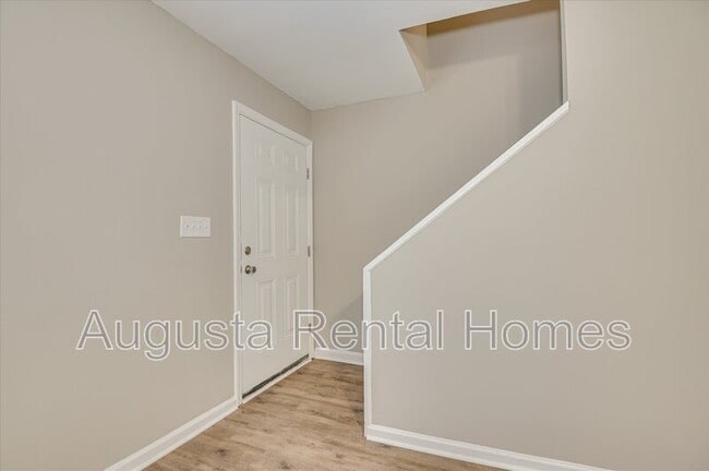 Photo - 136 Chalet N Blvd Condo