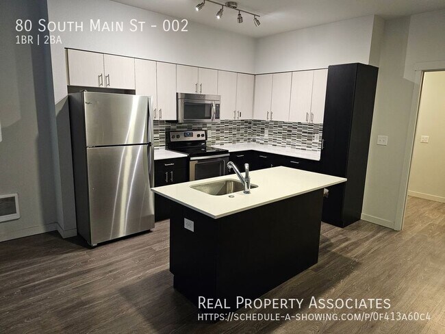 Photo - 80 South Main St Unidad 002