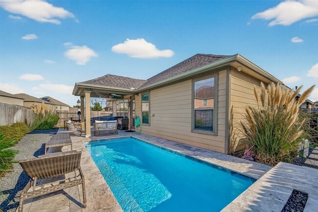 Photo - 18615 Morgans Forest Ln