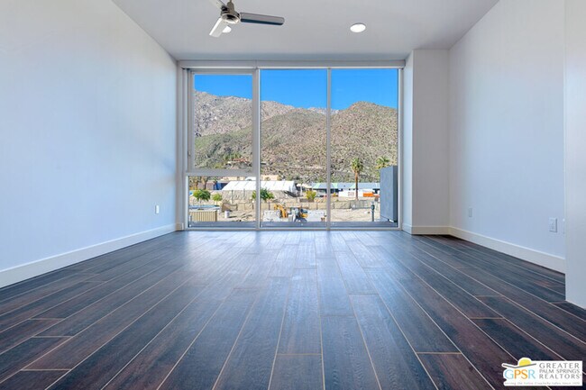 175 N Palm Canyon Dr Unit 206