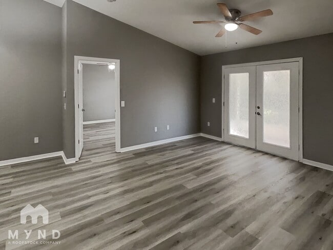 Photo - 908 Hubbel Rd