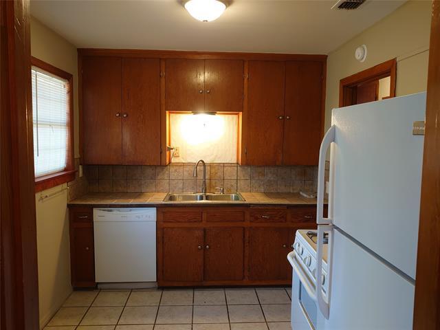 Photo - 1309 Ross Ave