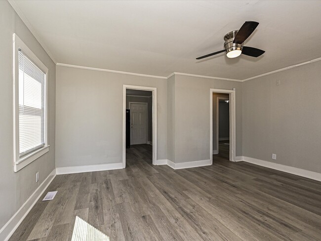 Photo - 924 Aileen Cir