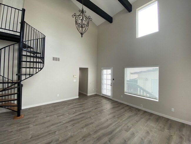 Photo - Renovated! AMAZING Pool+Spa!