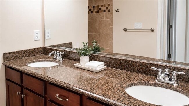 Photo - 391 Gold Cove Ln