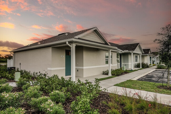 Abrazo at Four Corners apartments — community photo