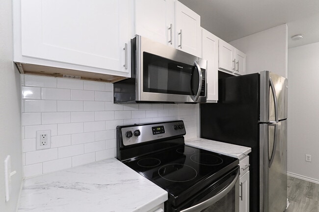 Photo - Brynwood Apartments