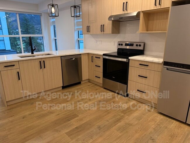 Photo - 1980 Upper Sundance Dr