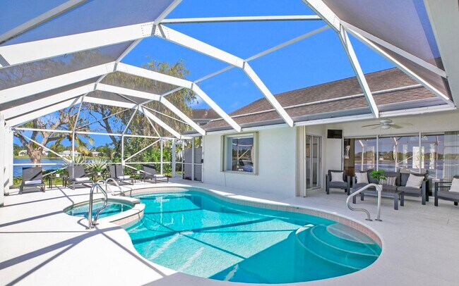 Photo - 12871 Upper Cove Dr
