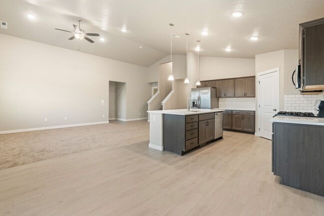 Photo - SINGLE LEVEL LIVING: 4 Bedroom, 2 Bath Nampa Home w/Upstairs Bonus Room