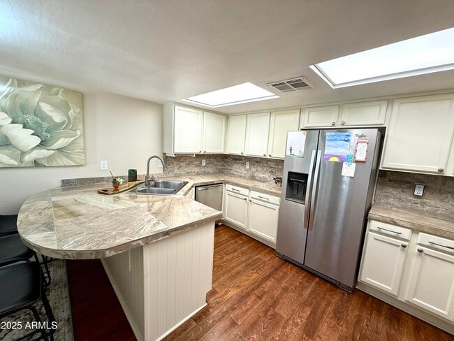 Building Photo - 15020 N 40th St Rental